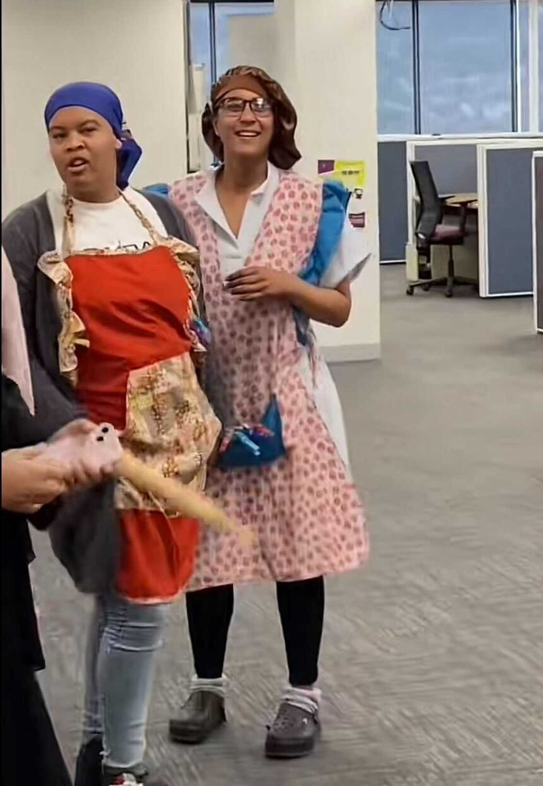 A woman from Cape Town shared her colleagues' Heritage Day outfits, leaving South Africans amused.