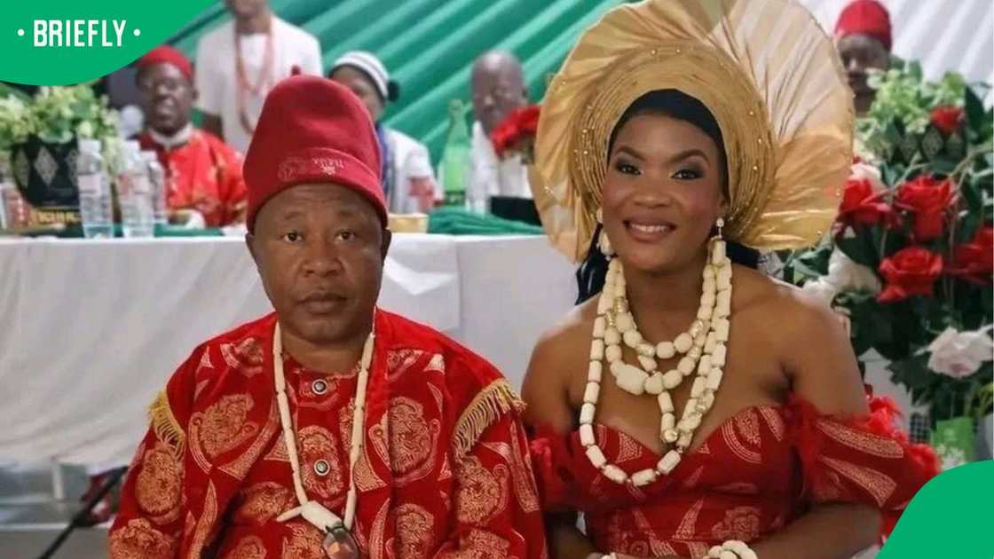 The Igbo king and his partner. The Igbo king and his partner.