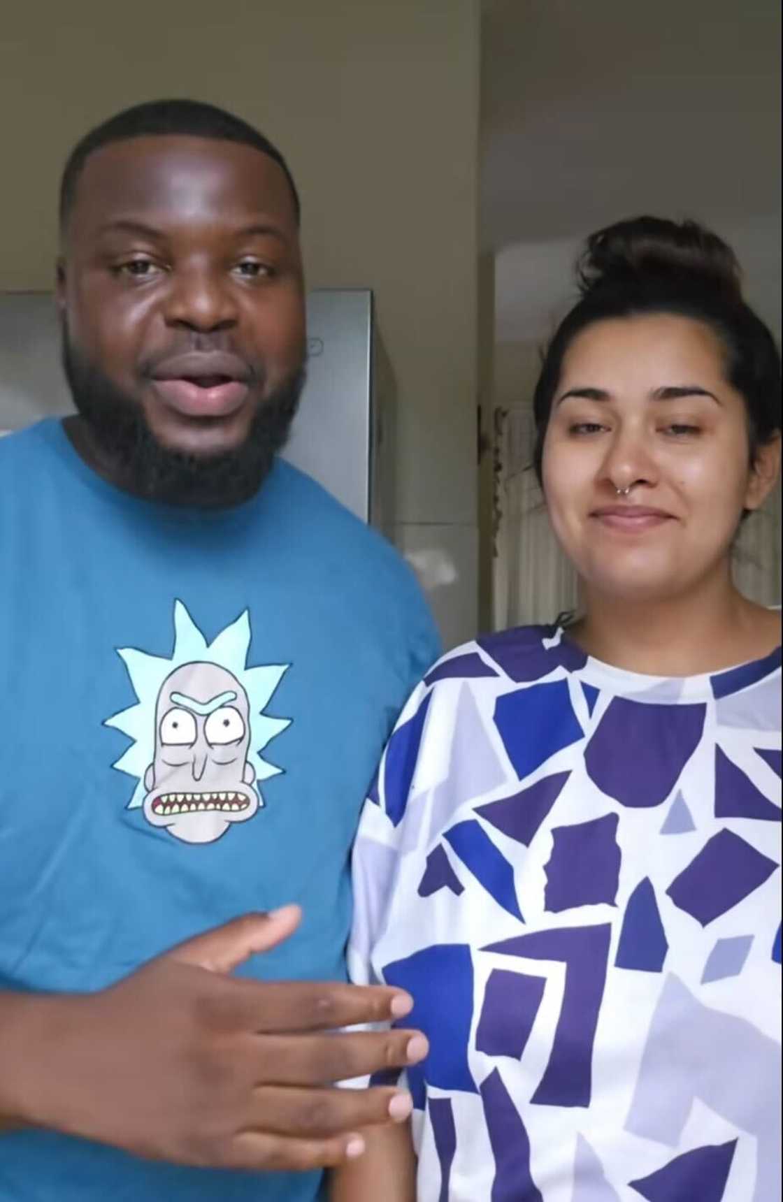 A couple shared how they survived on R4.5k a month, which impressed many. A couple shared how they survived on R4.5k a month, which impressed many.