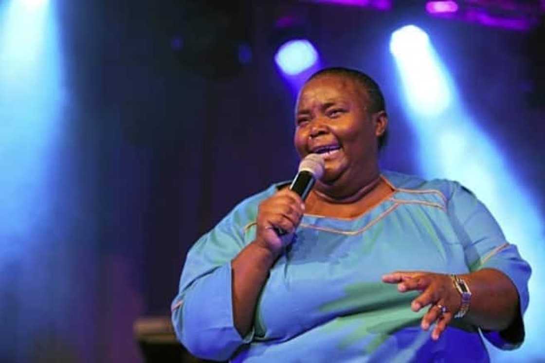 Hlengiwe Mhlaba biography: age, husband, accident, songs, albums, record labels and nominations