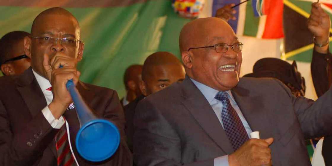 Ace Magashule Stands Behind Jacob Zuma: "He Must Be Supported at All Times" Ace Magashule Stands Behind Jacob Zuma: "He Must Be Supported at All Times"