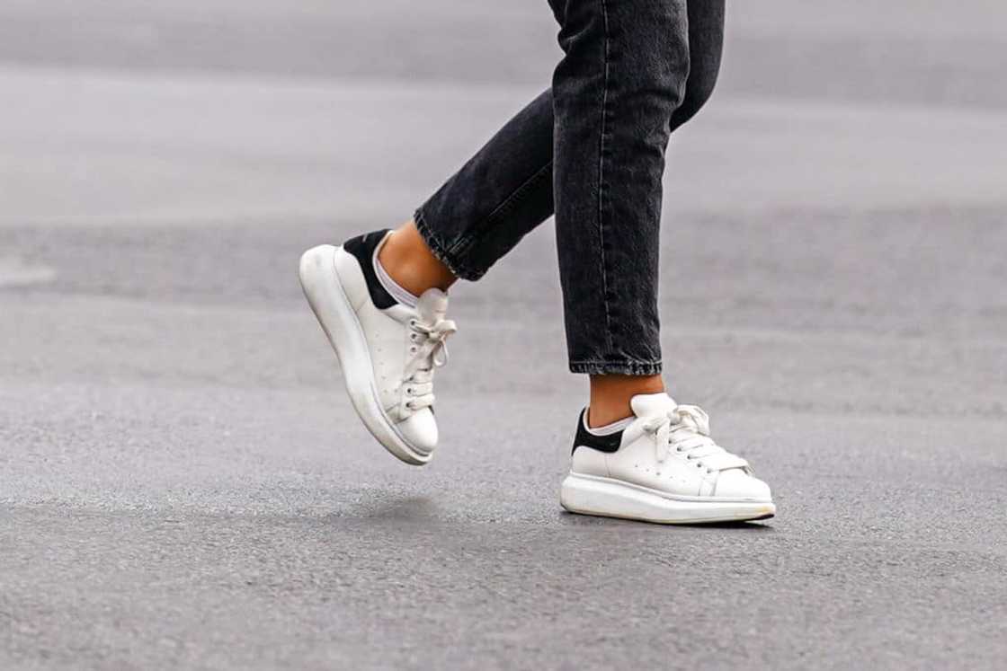 Oversized white/black sneakers Oversized white/black sneakers