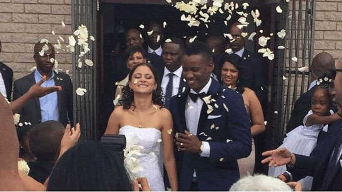 duduzane zuma's mother
where is duduzane zuma now
how old is duduzane zuma duduzane zuma's mother
where is duduzane zuma now
how old is duduzane zuma