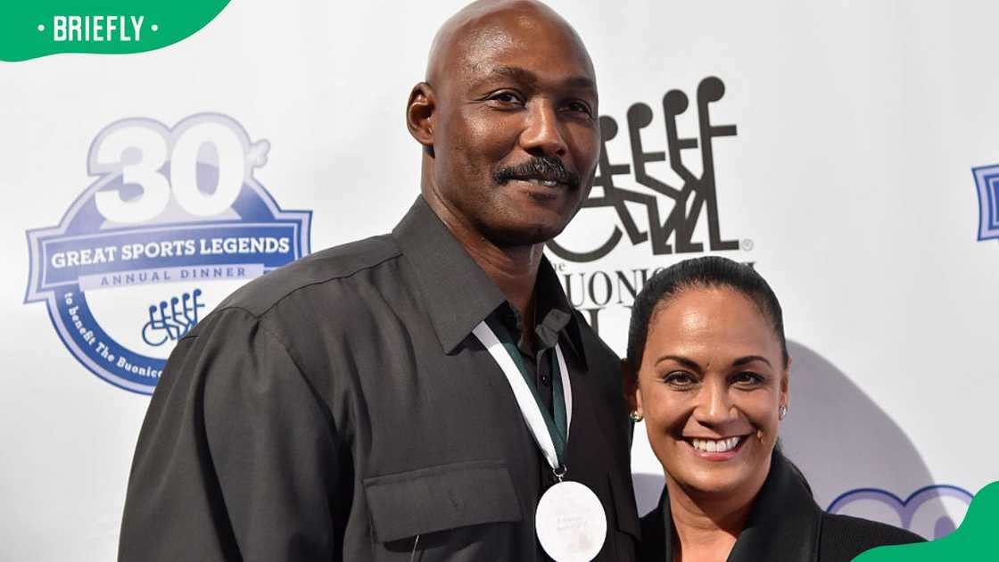 Kay Kinsey and Karl Malone at the 30th Annual Great Sports Legends Dinner to benefit The Buoniconti Fund to Cure Paralysis in 2015