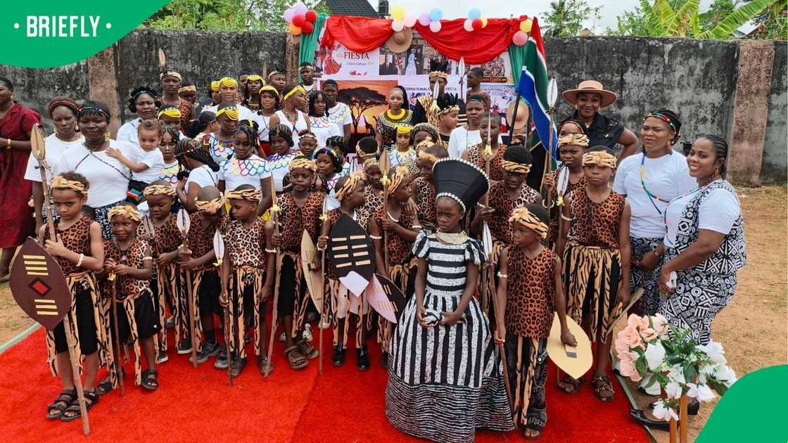 Nigerian learners show South African culture.