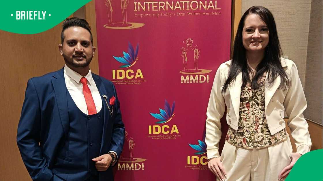 MR and Miss Deaf SA return home to cheers