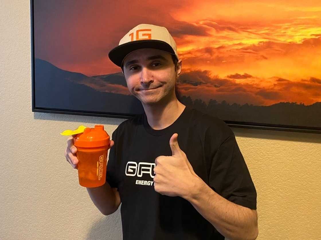 Summit1g net worth