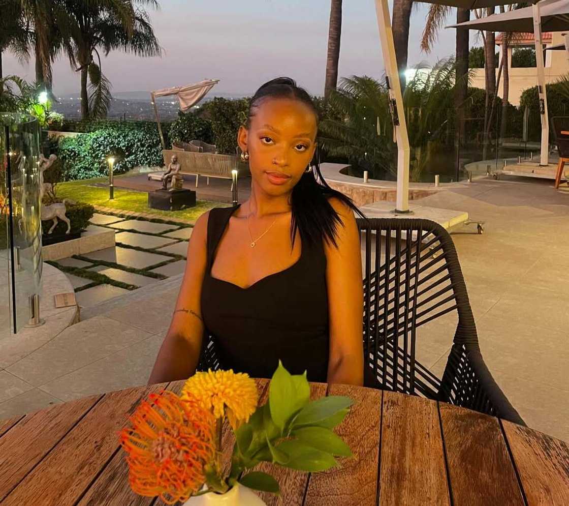 Social media users could not wait to join a lady's class to learn more about content creation Social media users could not wait to join a lady's class to learn more about content creation
