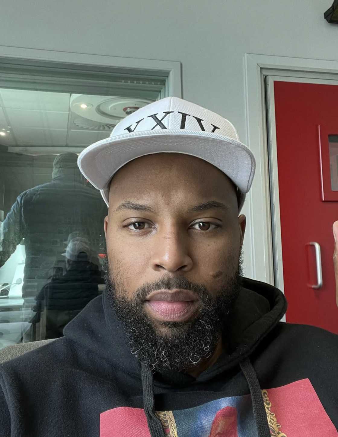 Social media reacted to Sizwe Dhlomo being a rapper Social media reacted to Sizwe Dhlomo being a rapper