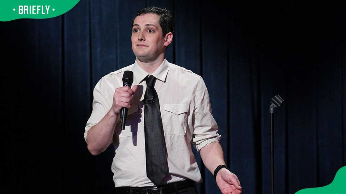 Joe during episode 638 of Late Night with Jimmy Fallon in 2012 Joe during episode 638 of Late Night with Jimmy Fallon in 2012