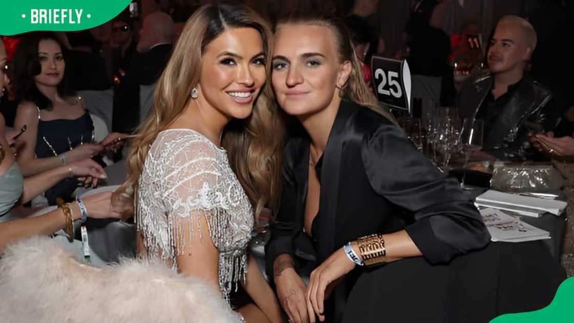 Chrishell Stause and G Flip at the Elton John AIDS Foundation's Viewing Party Chrishell Stause and G Flip at the Elton John AIDS Foundation's Viewing Party
