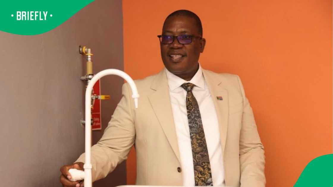 Lesufi made the remark while addressing angry residents during a government visit to a reservoir in Brixton.