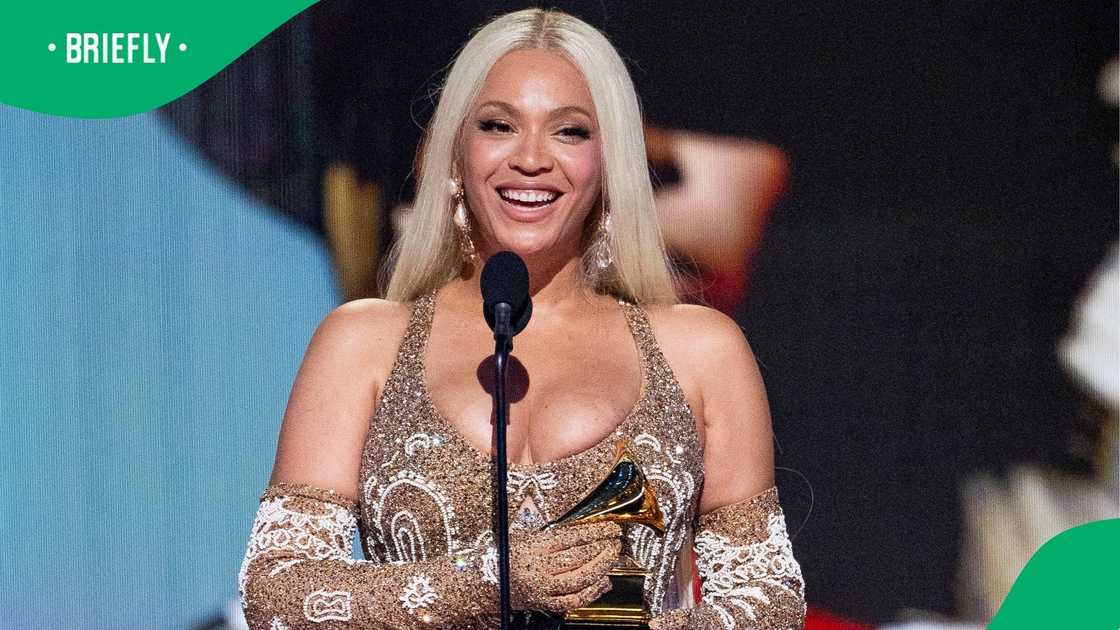 Beyonce with her Grammy Award for Best Country Album. Beyonce with her Grammy Award for Best Country Album.
