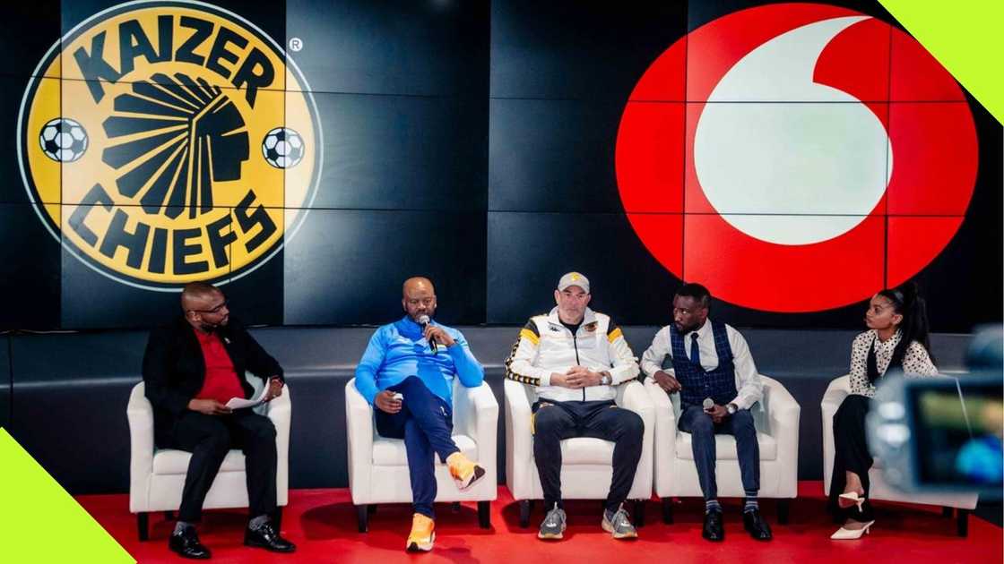 Manqoba Mngqithi speaks ahead of Mamelodi Sundowns' clash against Kaizer Chiefs in the Betway Premiership this weekend. Photo: @KaizerChiefs. Manqoba Mngqithi speaks ahead of Mamelodi Sundowns' clash against Kaizer Chiefs in the Betway Premiership this weekend. Photo: @KaizerChiefs.