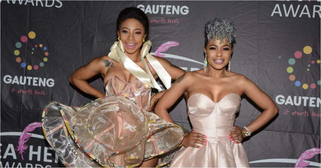 Kelly and Zandi: The Khumalo sisters decide to bury the hatchet Kelly and Zandi: The Khumalo sisters decide to bury the hatchet