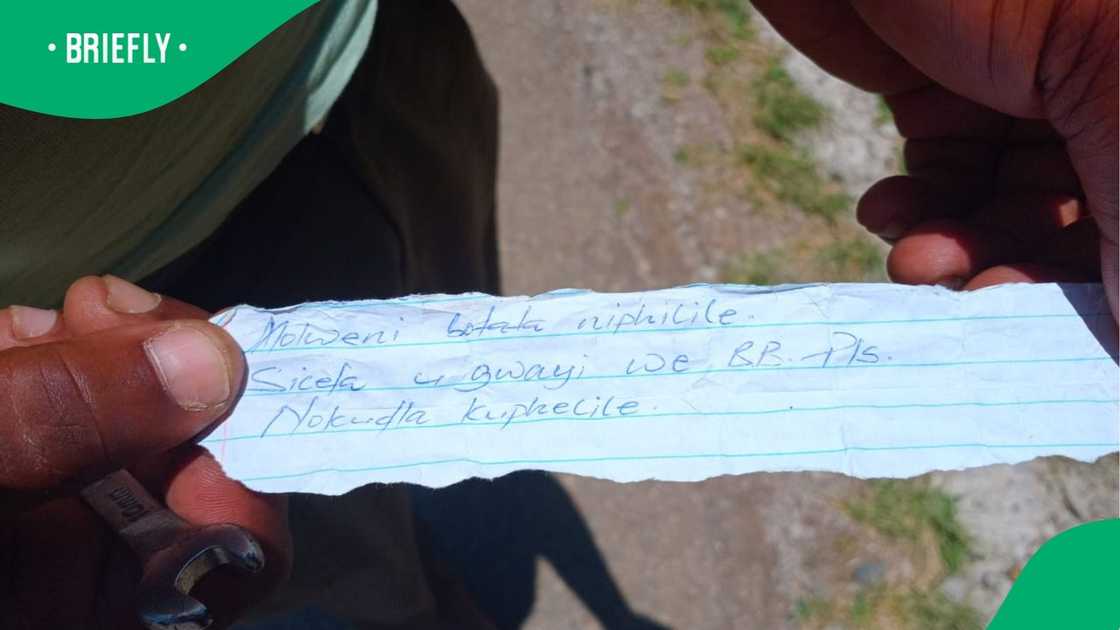 Illegal miners at Stilfontein demand condiments in latest notes amid standoff, SA stunned