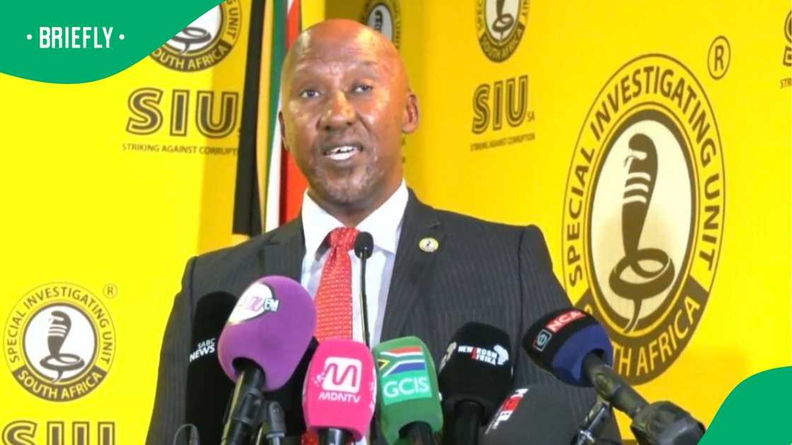 The Special Investigating Unit (SIU) says it has uncovered what it describes as a "nefarious syndicate" The Special Investigating Unit (SIU) says it has uncovered what it describes as a "nefarious syndicate"