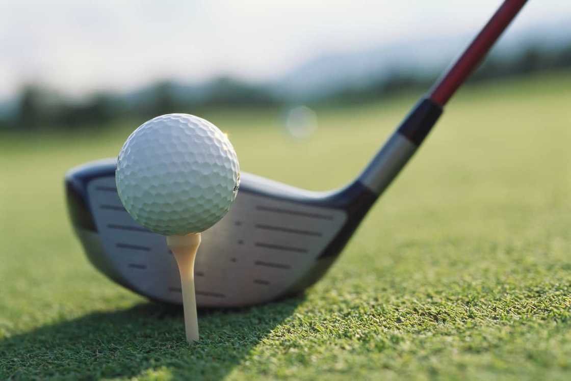 What clubs do Tiger Woods use? What clubs do Tiger Woods use?