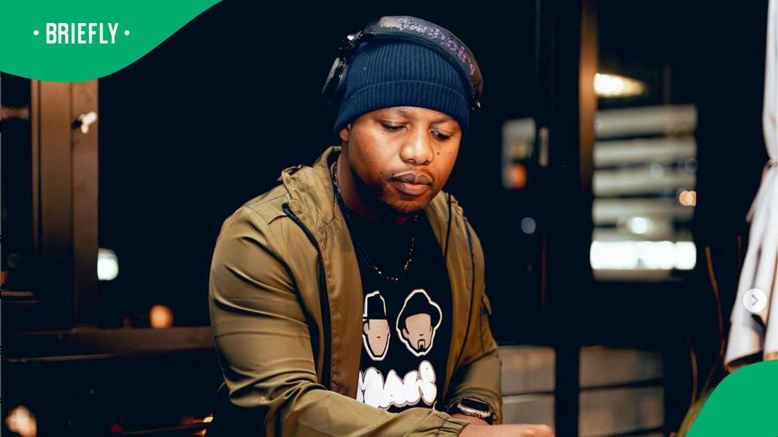 Chymamusique reveals in a photo that he can't walk after accident