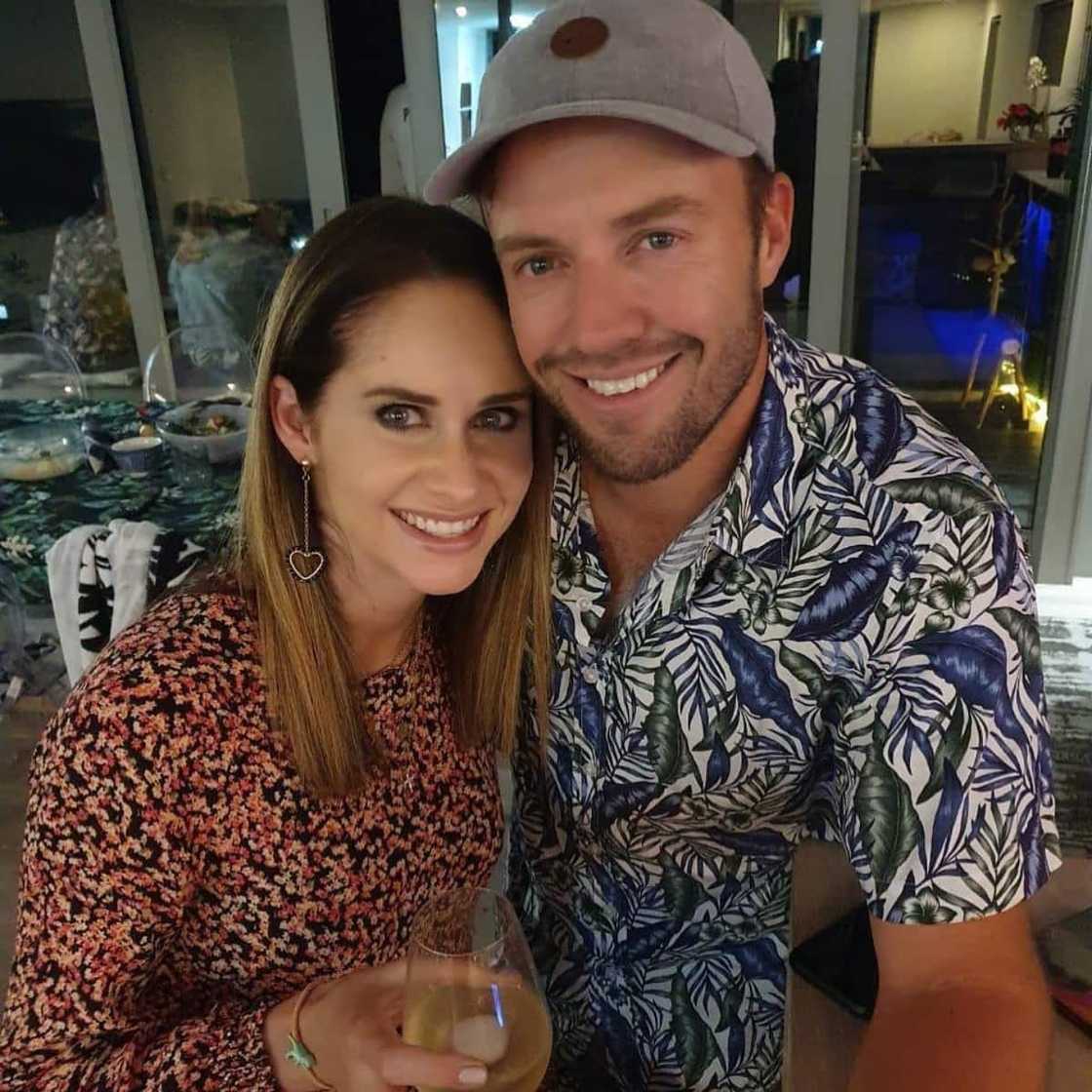 AB de Villiers shares a special New Years message with Mzansi AB de Villiers shares a special New Years message with Mzansi