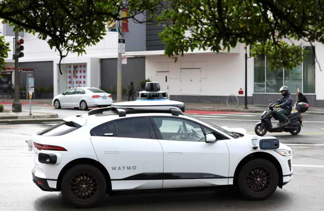 Uber plans to put Waymo self-driving cars to use with food deliveries as well as on-demand rides in Phoenix in a partnership between the companies Uber plans to put Waymo self-driving cars to use with food deliveries as well as on-demand rides in Phoenix in a partnership between the companies