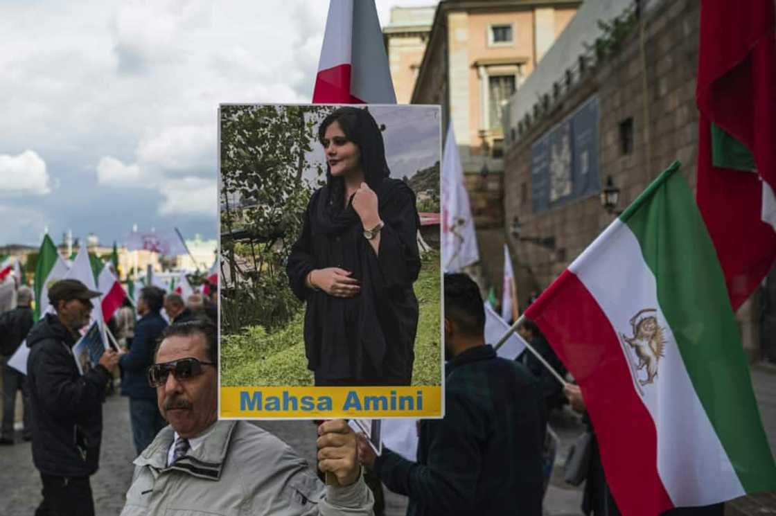 Activists say the arrests, on top of internet restrictions, are aimed at preventing the outside world from hearing about the protests against Amini's death Activists say the arrests, on top of internet restrictions, are aimed at preventing the outside world from hearing about the protests against Amini's death