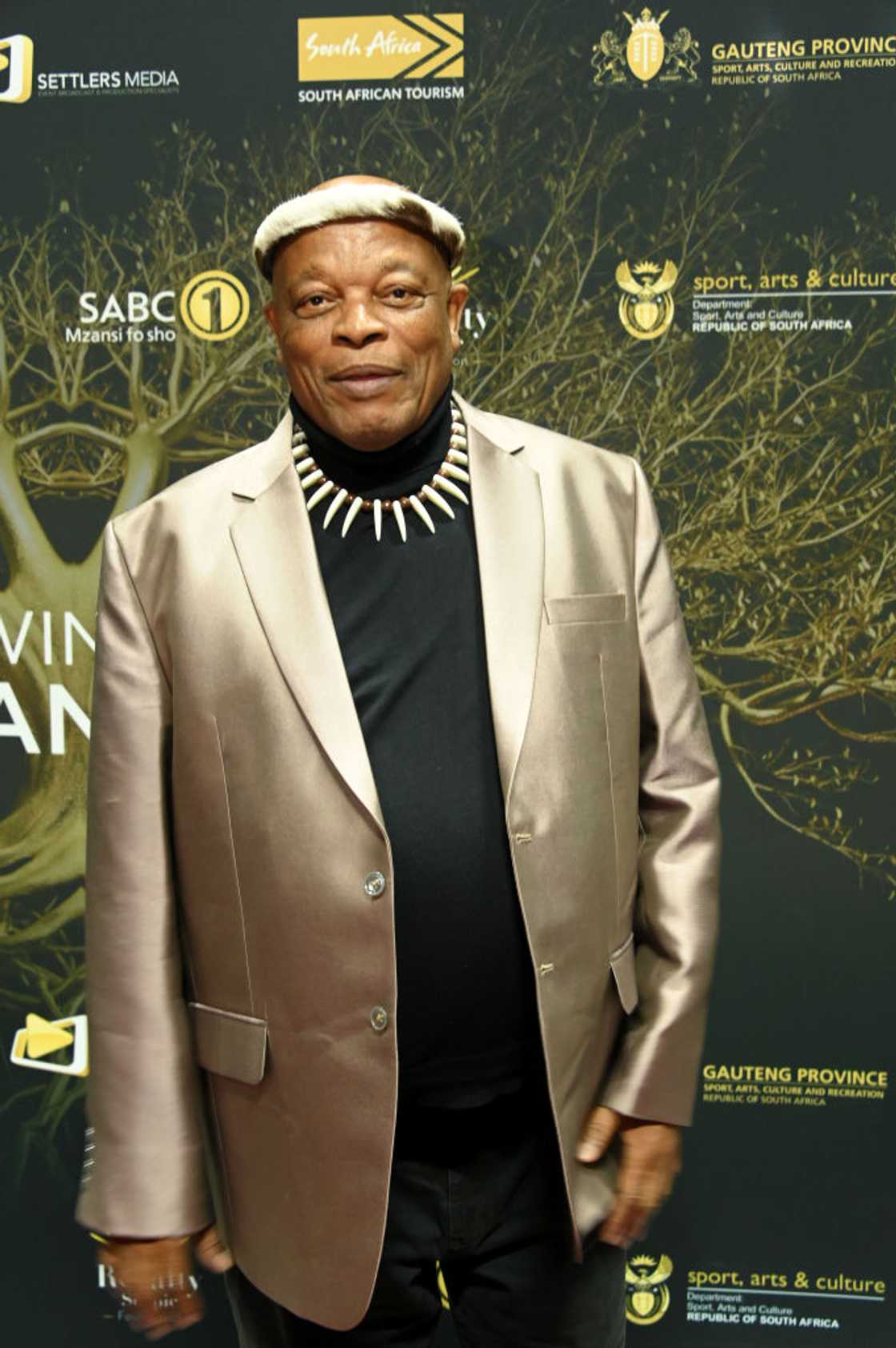 Duma Ndlovu and Chicco Twala are at loggerheads. Duma Ndlovu and Chicco Twala are at loggerheads.