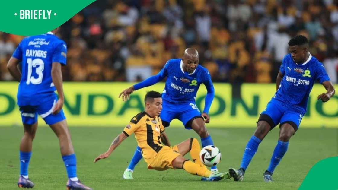 Mamelodi Sundowns and Kaizer Chiefs are set to battle for all three points in the Betway Premiership this weekend. Mamelodi Sundowns and Kaizer Chiefs are set to battle for all three points in the Betway Premiership this weekend.