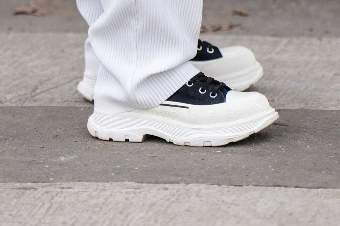 Tread slick lace up black/white sneakers Tread slick lace up black/white sneakers