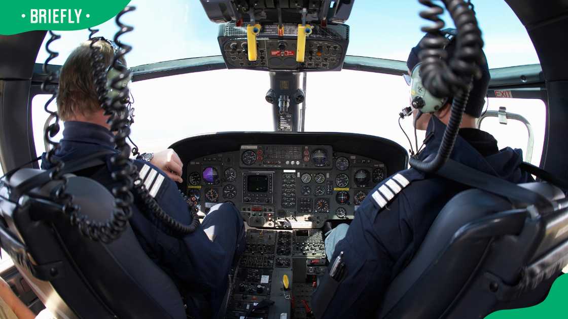 Aircraft pilots and flight engineers