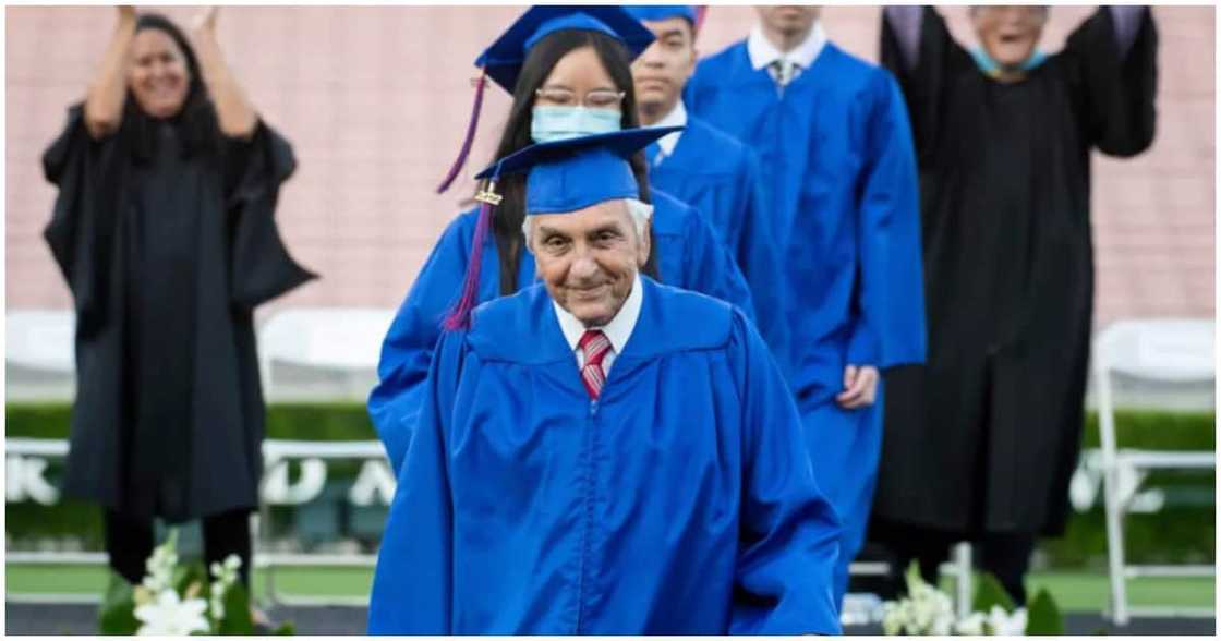 Ted Sams, graduate, school Ted Sams, graduate, school