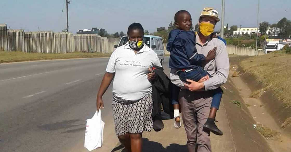 Sweet Moment Young Boy Gifts Good Samaritan Who Carried Him to Hospital Fresh Avocados Sweet Moment Young Boy Gifts Good Samaritan Who Carried Him to Hospital Fresh Avocados
