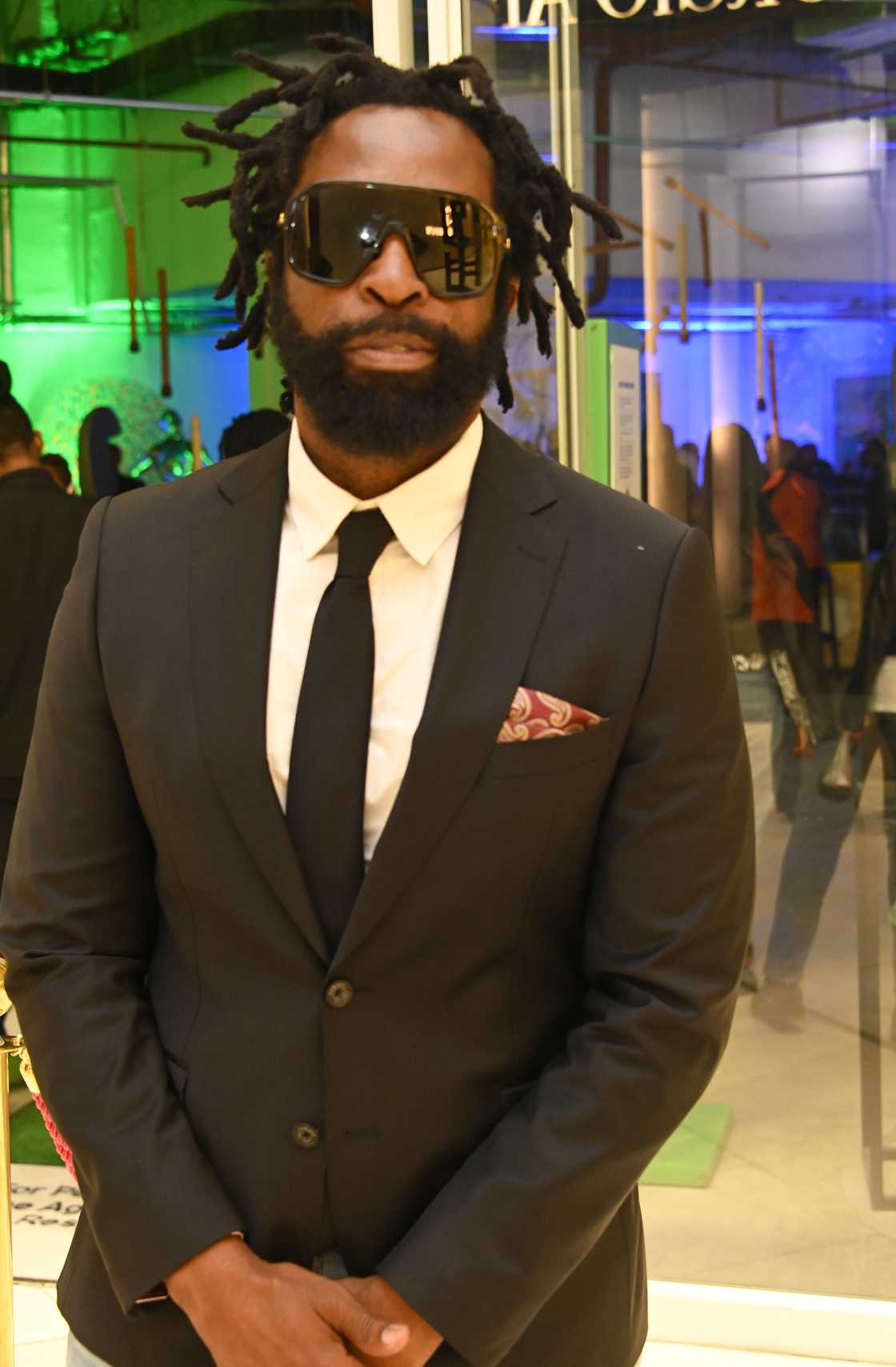 Netizens reacted to DJ Sbu selling fake clothes Netizens reacted to DJ Sbu selling fake clothes