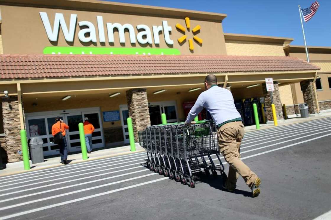 Walmart has gained market share in US grocery with higher income shoppers in an inflationary period Walmart has gained market share in US grocery with higher income shoppers in an inflationary period