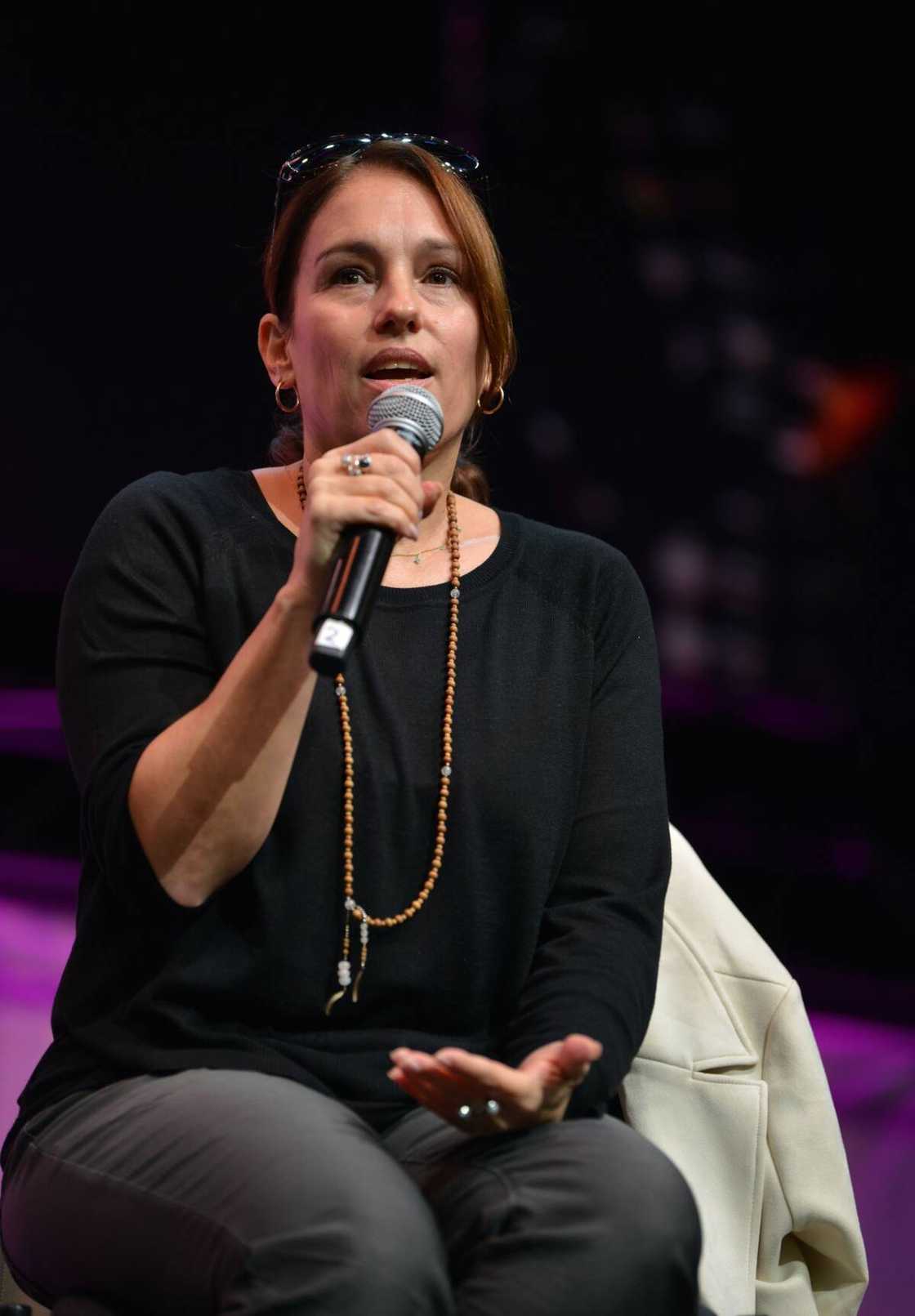 Amy Jo Johnson Amy Jo Johnson