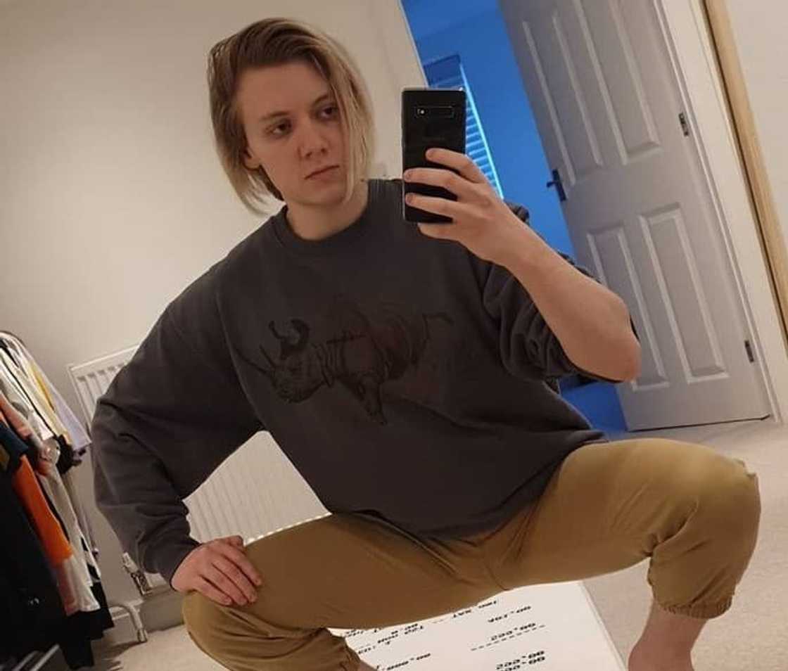 How old is Pyrocynical? How old is Pyrocynical?