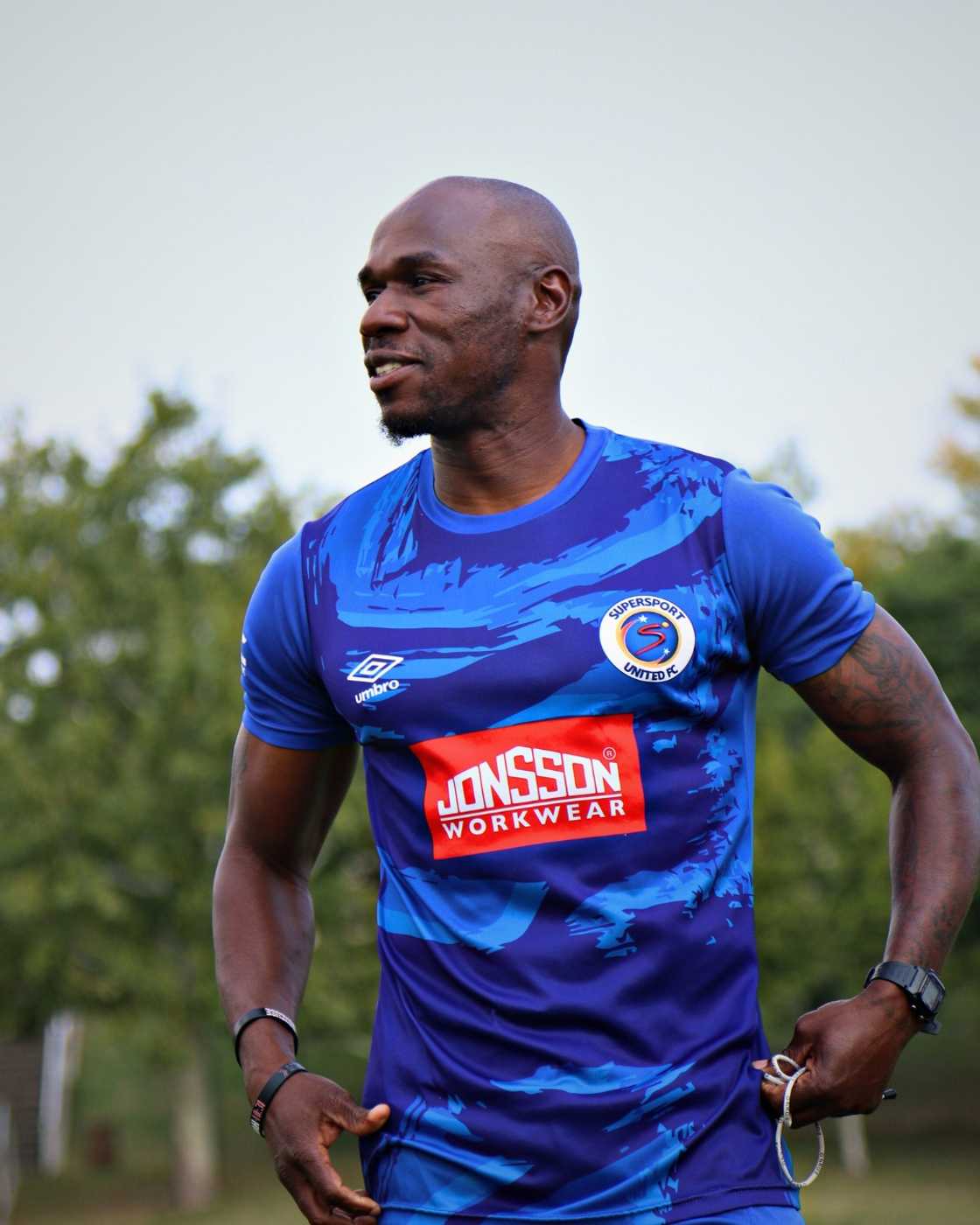 In a swift move to bolster their technical department, SuperSport United have welcomed back former captain Onismor Bhasera. In a swift move to bolster their technical department, SuperSport United have welcomed back former captain Onismor Bhasera.