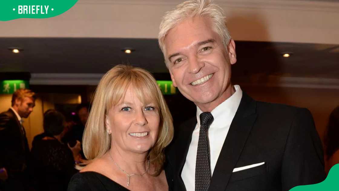 Phillip Schofield and wife Stephanie Lowe at an event Phillip Schofield and wife Stephanie Lowe at an event