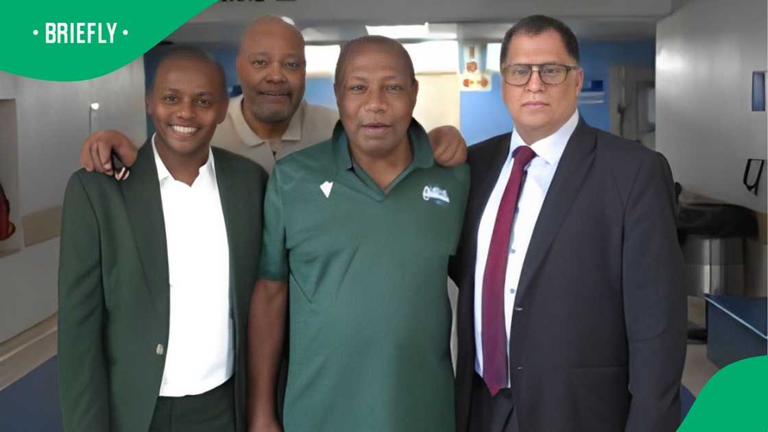 Shakes Mashaba was visited by Danny Jordaan and SAFA officials.