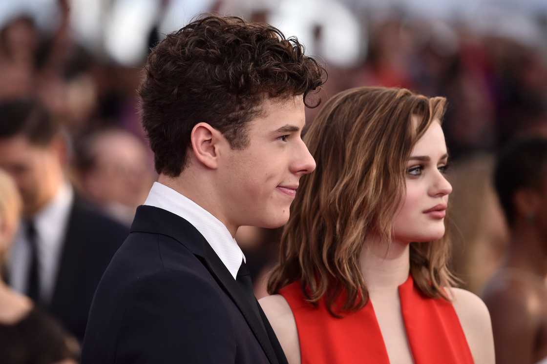 Nolan Gould and Joey King at the SAG Awards Nolan Gould and Joey King at the SAG Awards
