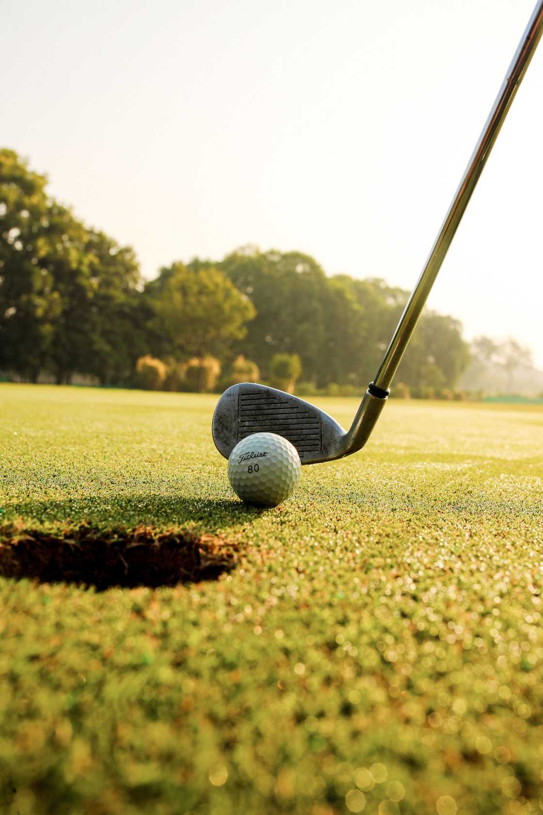 Golf clubs are dangerous in lightning storms Golf clubs are dangerous in lightning storms