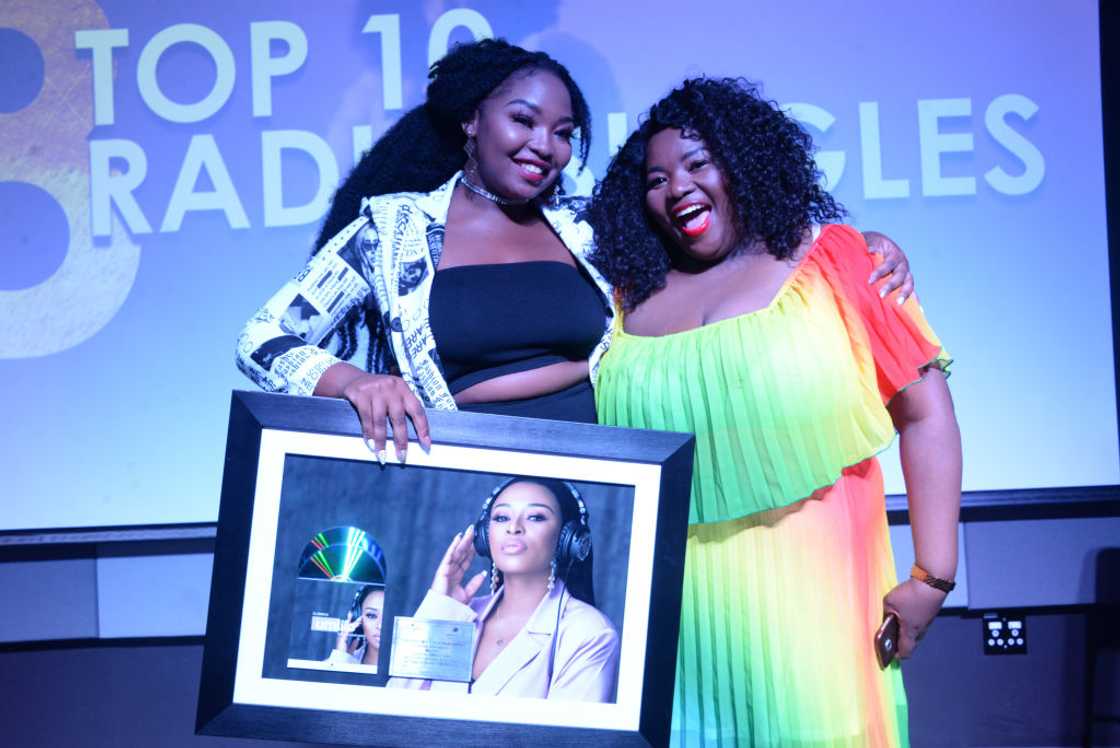 Rethabile Khumalo shares throwback video Rethabile Khumalo shares throwback video