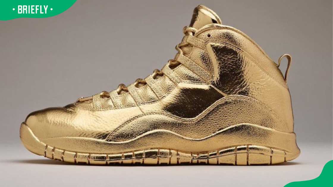 Air Jordan 10 x OVO “Solid Gold” Air Jordan 10 x OVO “Solid Gold”