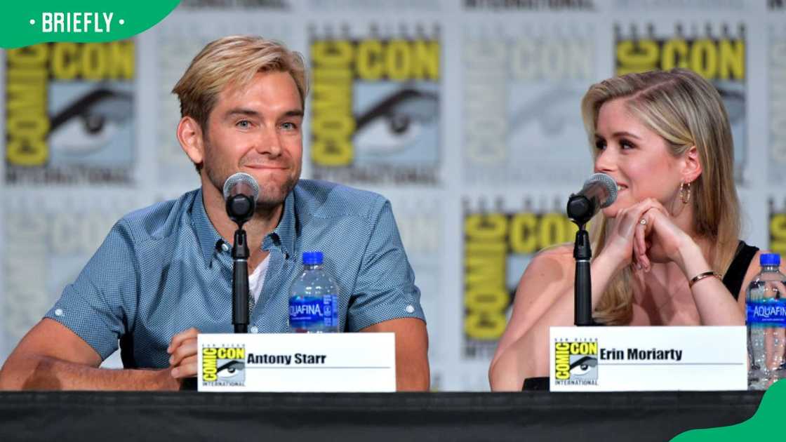 Antony Starr and Erin Moriarty at the 2019 Comic-Con International Antony Starr and Erin Moriarty at the 2019 Comic-Con International
