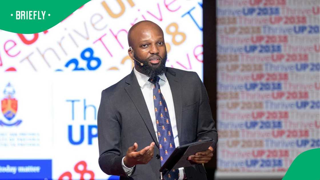 Clement Manyathela launches foundation