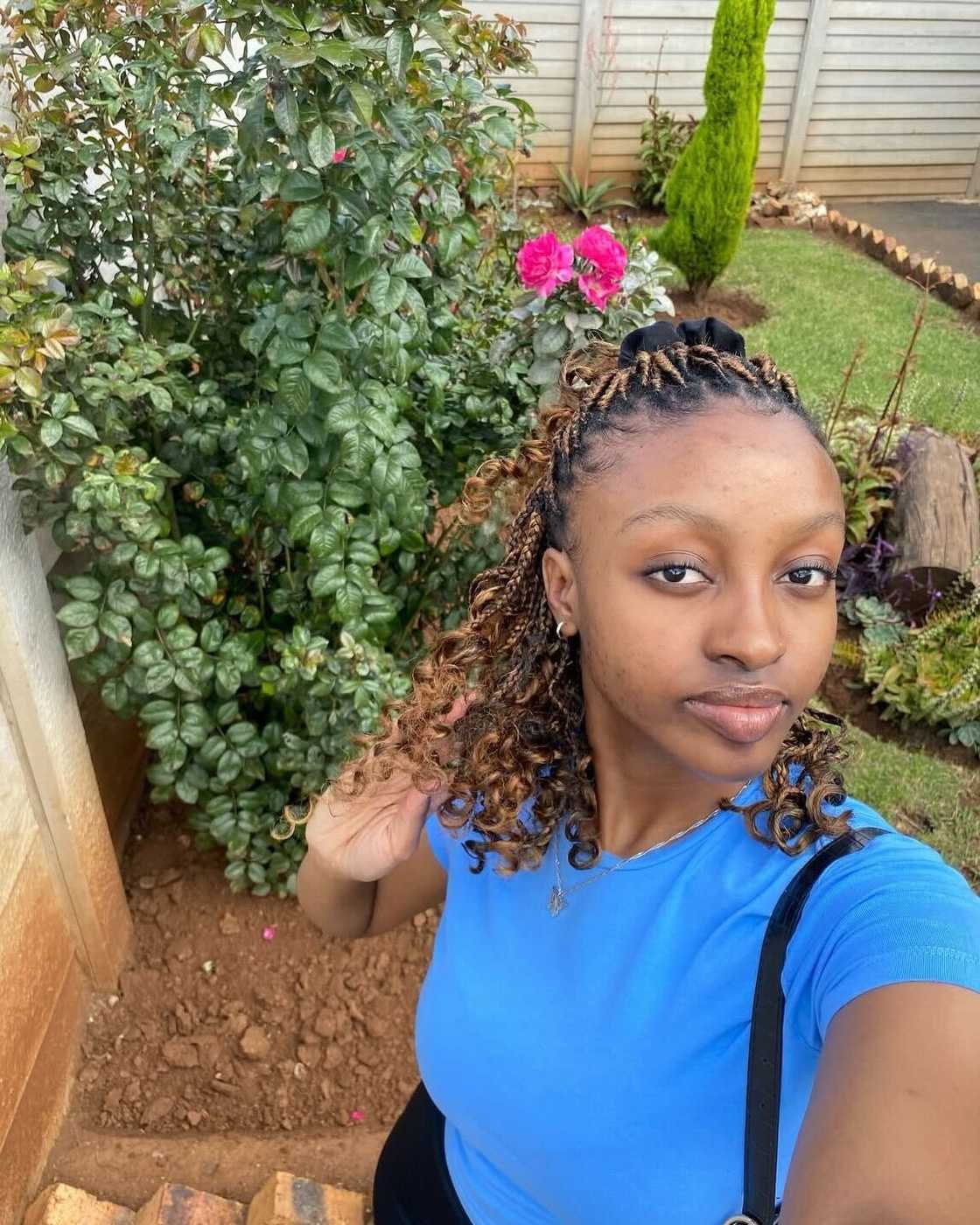 Joburg woman revealed her passport application process at ABSA. Joburg woman revealed her passport application process at ABSA.