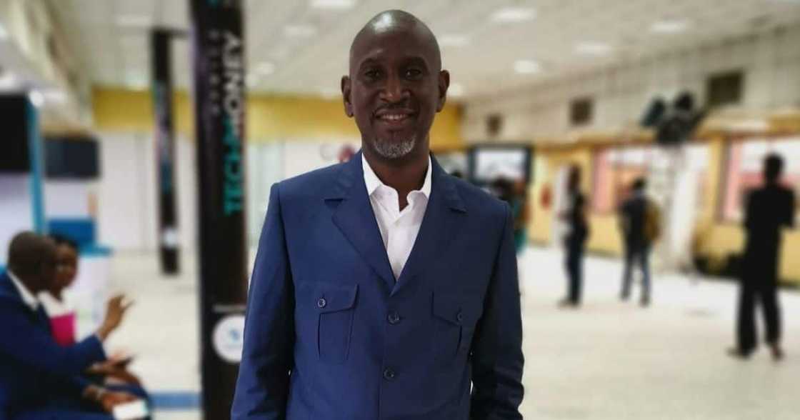 Business news: Nigerian business man, Dr Akintoye Akindele, wants to invest R290m, 20 SA businesses, focused on transforming Africa Business news: Nigerian business man, Dr Akintoye Akindele, wants to invest R290m, 20 SA businesses, focused on transforming Africa
