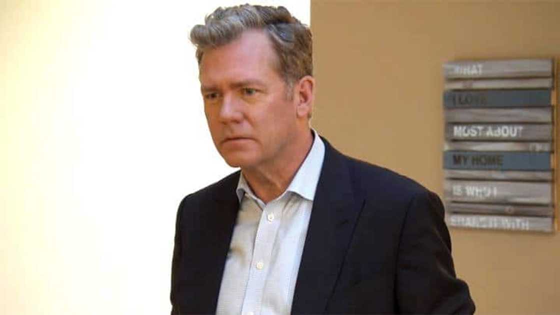 Chris Hansen biography Chris Hansen biography