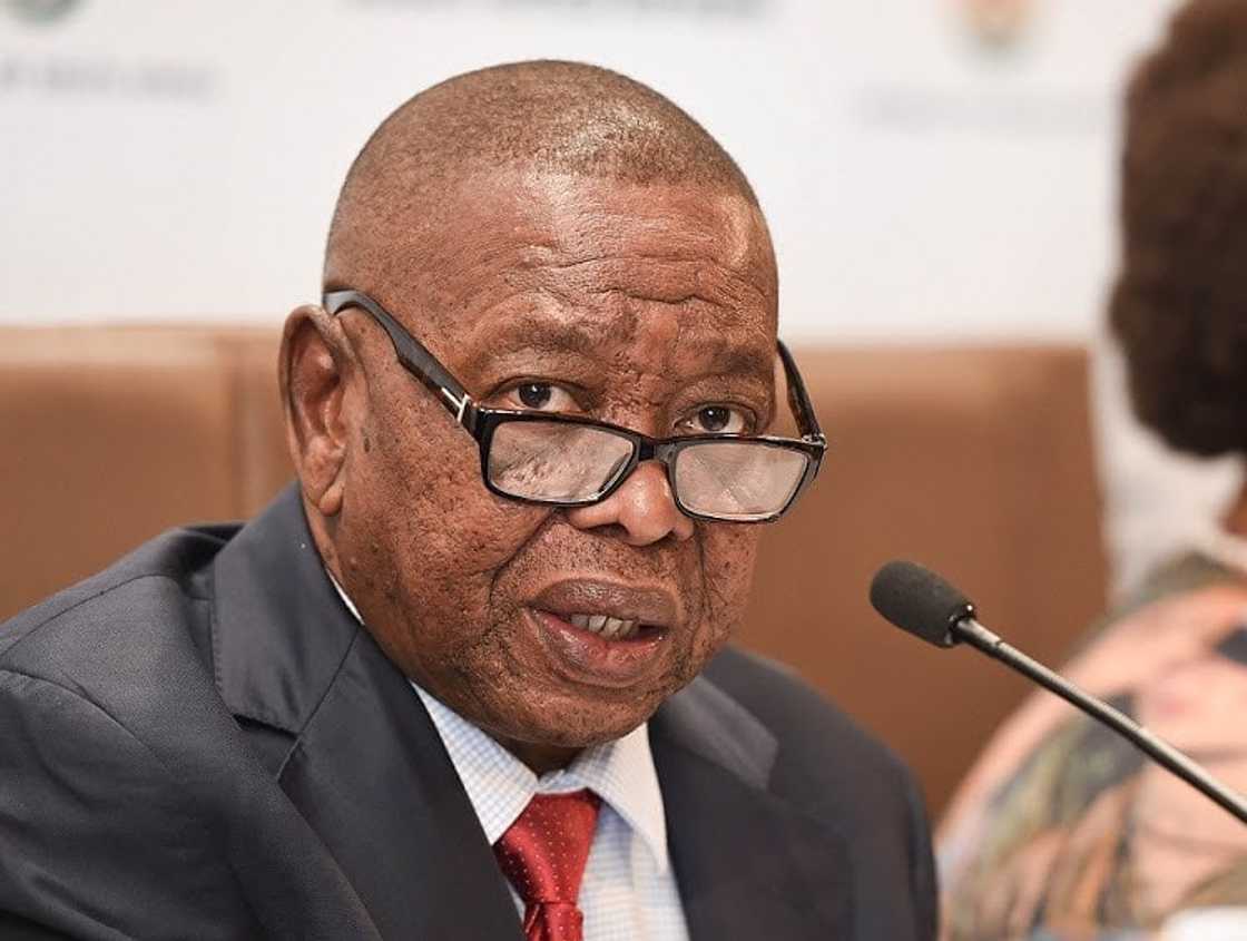 Blade Nzimande contact details Blade Nzimande contact details
