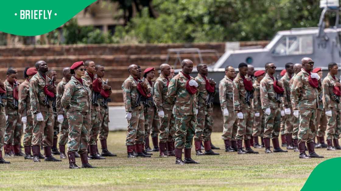 South African National Defence Force soldiers South African National Defence Force soldiers